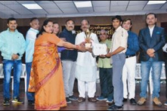 Prize Distribution